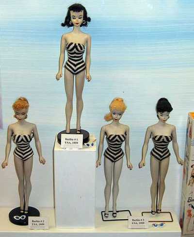 Barbie_1959_First_Editions(3)