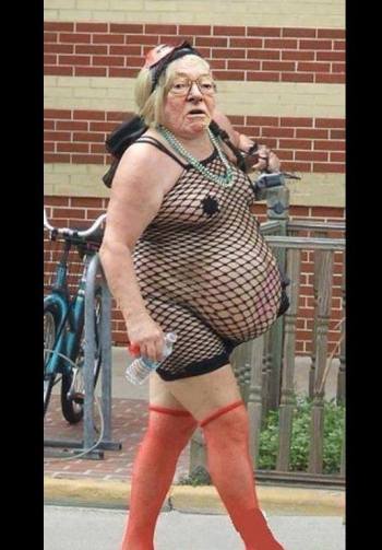 10314536_10154108847120058_1583700064220538652_n