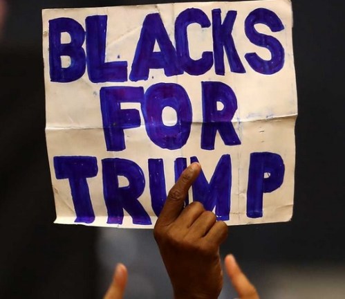 2018_10 22 Blacks for Trump