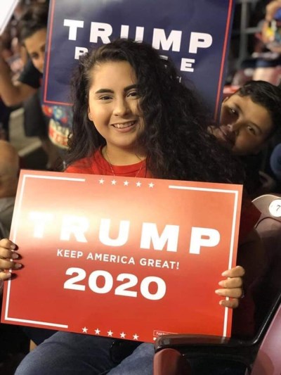 2020_01 20 Walk Away Latina