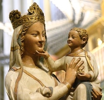 2020_01 24 Mary Jesus laughing