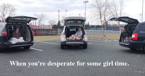 2020_03 31 VIRUS Girl time