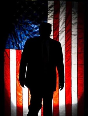2020_08 28 TRUMP flag silhouette